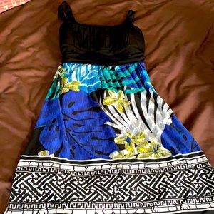 Intermission size 10 lined padded sundress